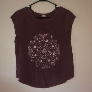 Maroon Short Sleeve Shirt with Grapics